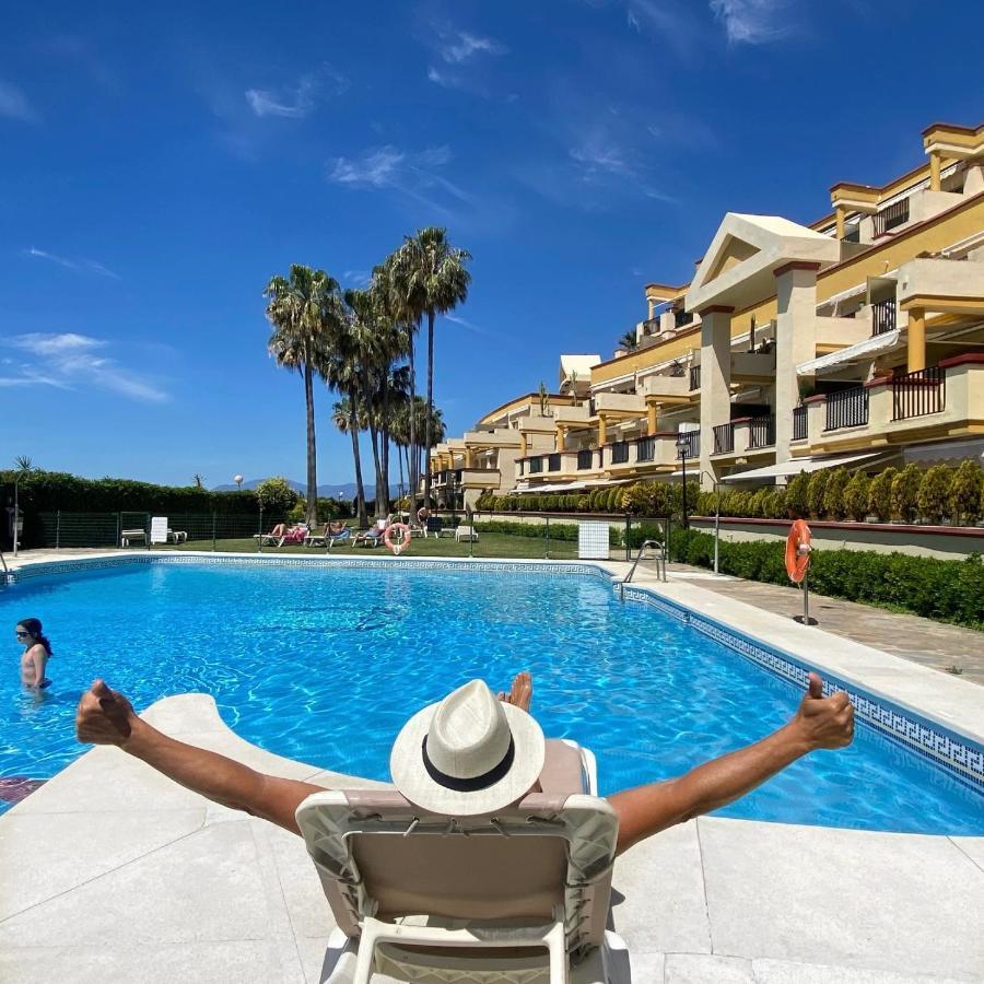 Super2Beachfront ماربيا المظهر الخارجي الصورة