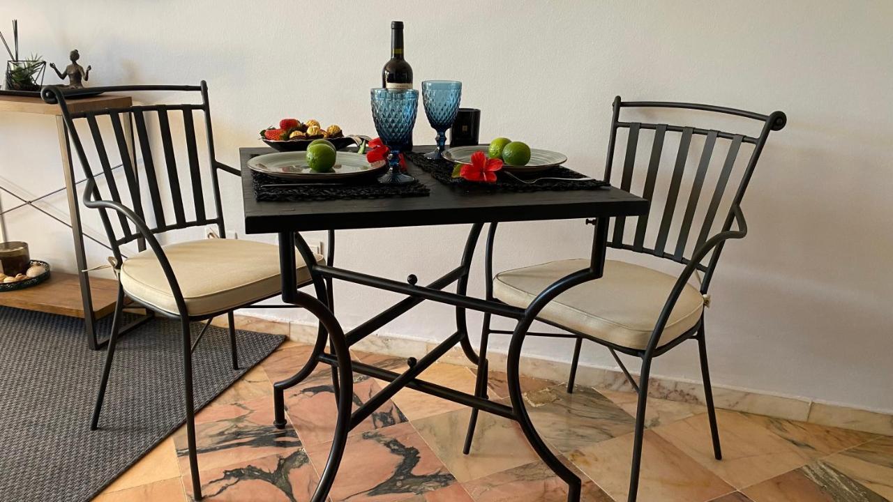 Super2Beachfront ماربيا المظهر الخارجي الصورة