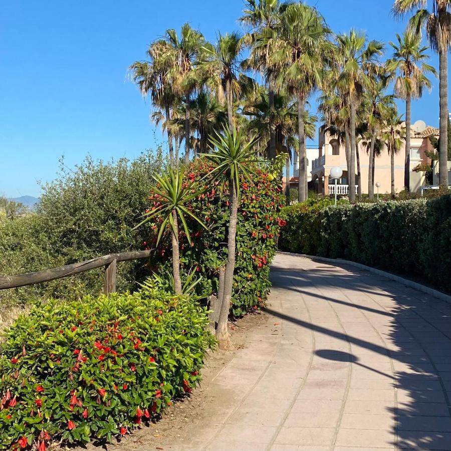 Super2Beachfront ماربيا المظهر الخارجي الصورة