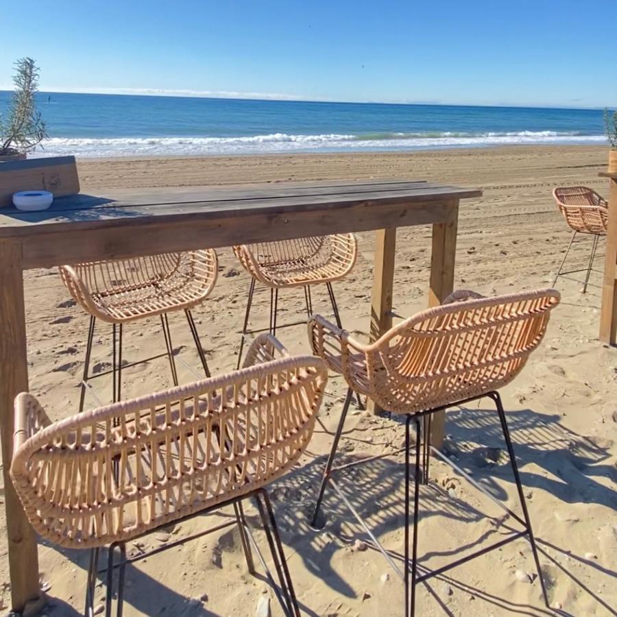 Super2Beachfront ماربيا المظهر الخارجي الصورة