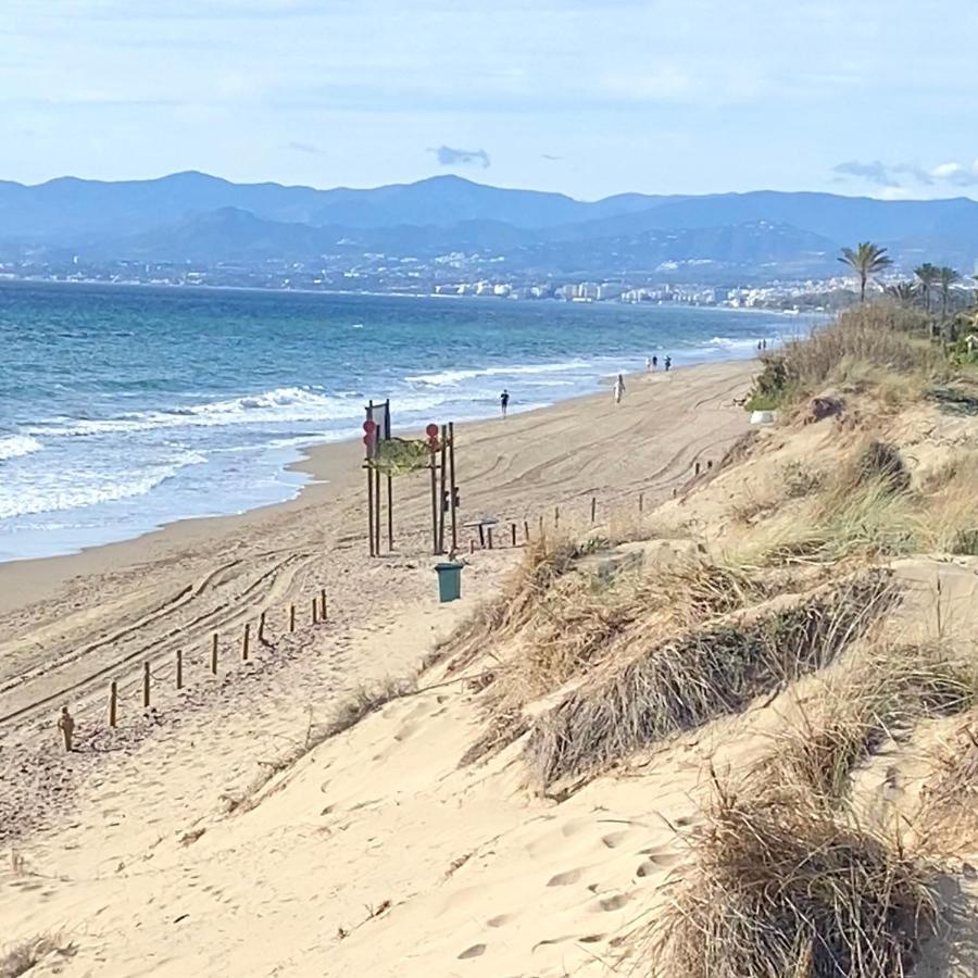 Super2Beachfront ماربيا المظهر الخارجي الصورة
